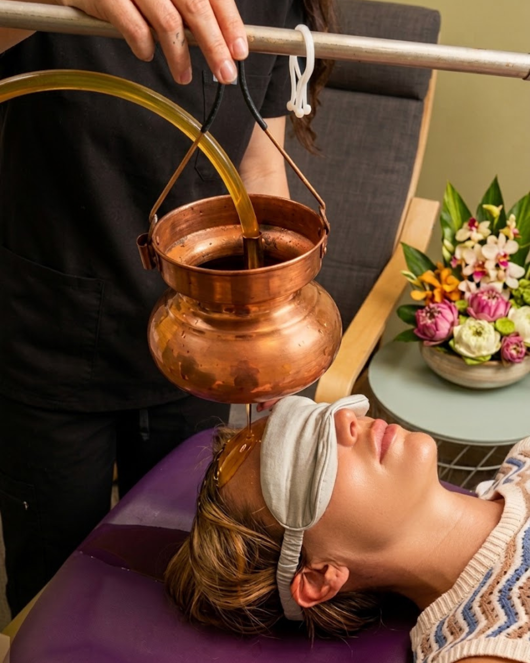 Shirodhara Therapy Treatment